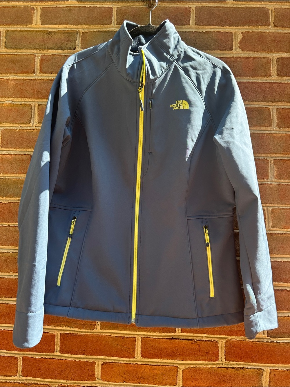 The North Face Women’s XL Apex Bionic Softshell Jacket Blue Yellow